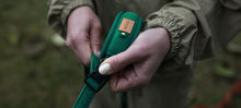 Load image into Gallery viewer, Town Leash (Green)