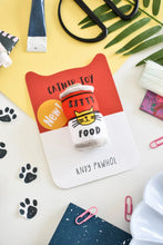 Load image into Gallery viewer, Andy Pawhol Cat Artist Catnip Toy