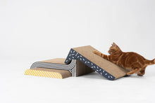 Load image into Gallery viewer, Cat Scratcher 3 in 1