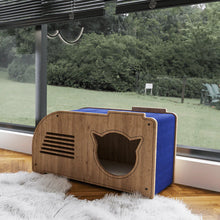 Load image into Gallery viewer, Mongo Natural Cat House with Scratching Carpet