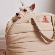 Load image into Gallery viewer, Pet Car Carrier Lola