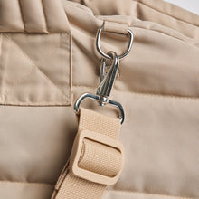 Load image into Gallery viewer, Pet Car Carrier Lola