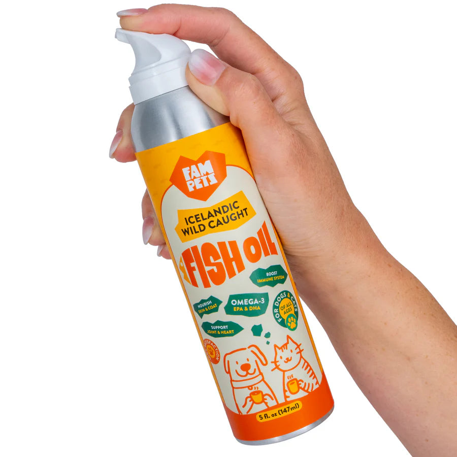 Load image into Gallery viewer, Omega-3 Fish Oil Spray Wild Alaskan Pollock & Salmon Oil for Dogs and Cats 5oz