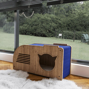 Mongo Natural Cat House with Scratching Carpet